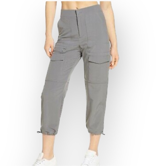 Zella Black Getaway Drawstring Cargo Pockets Button Closure Crop Pants Size L - Picture 11 of 12